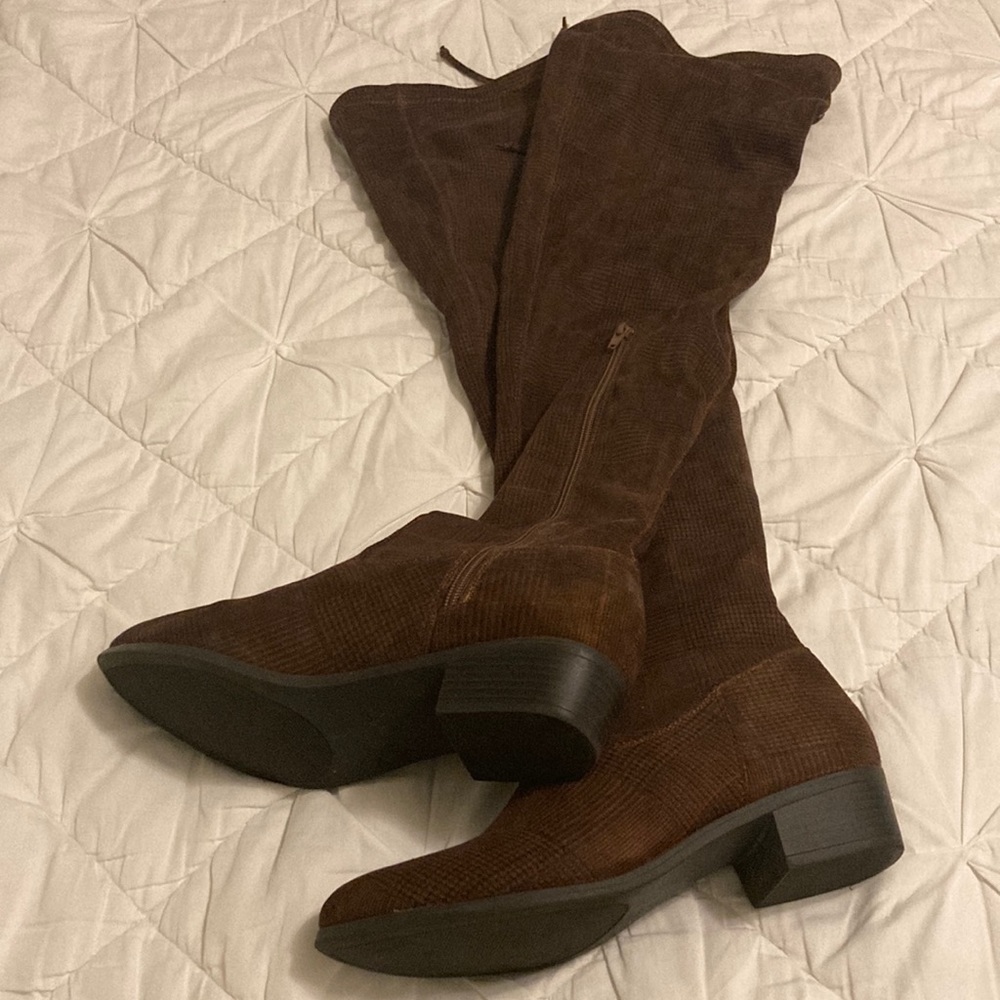 Over the knee boots